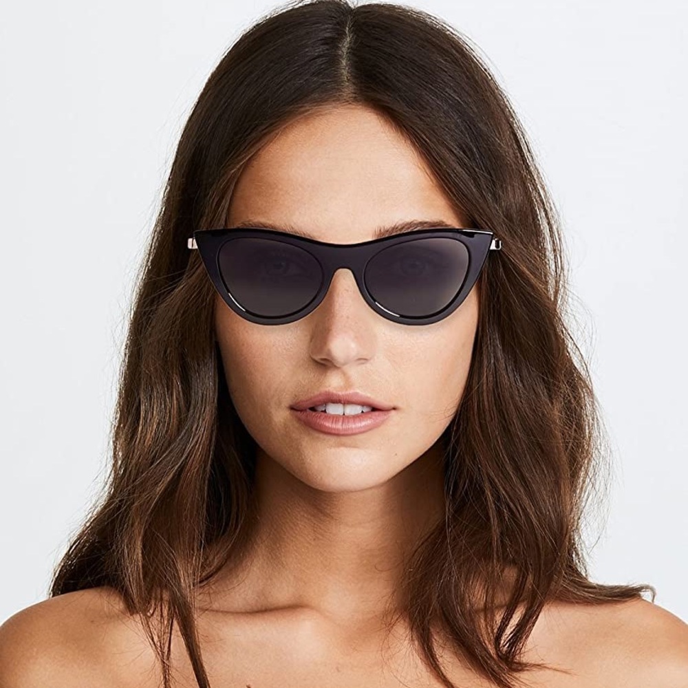 Le Specs Enchantress